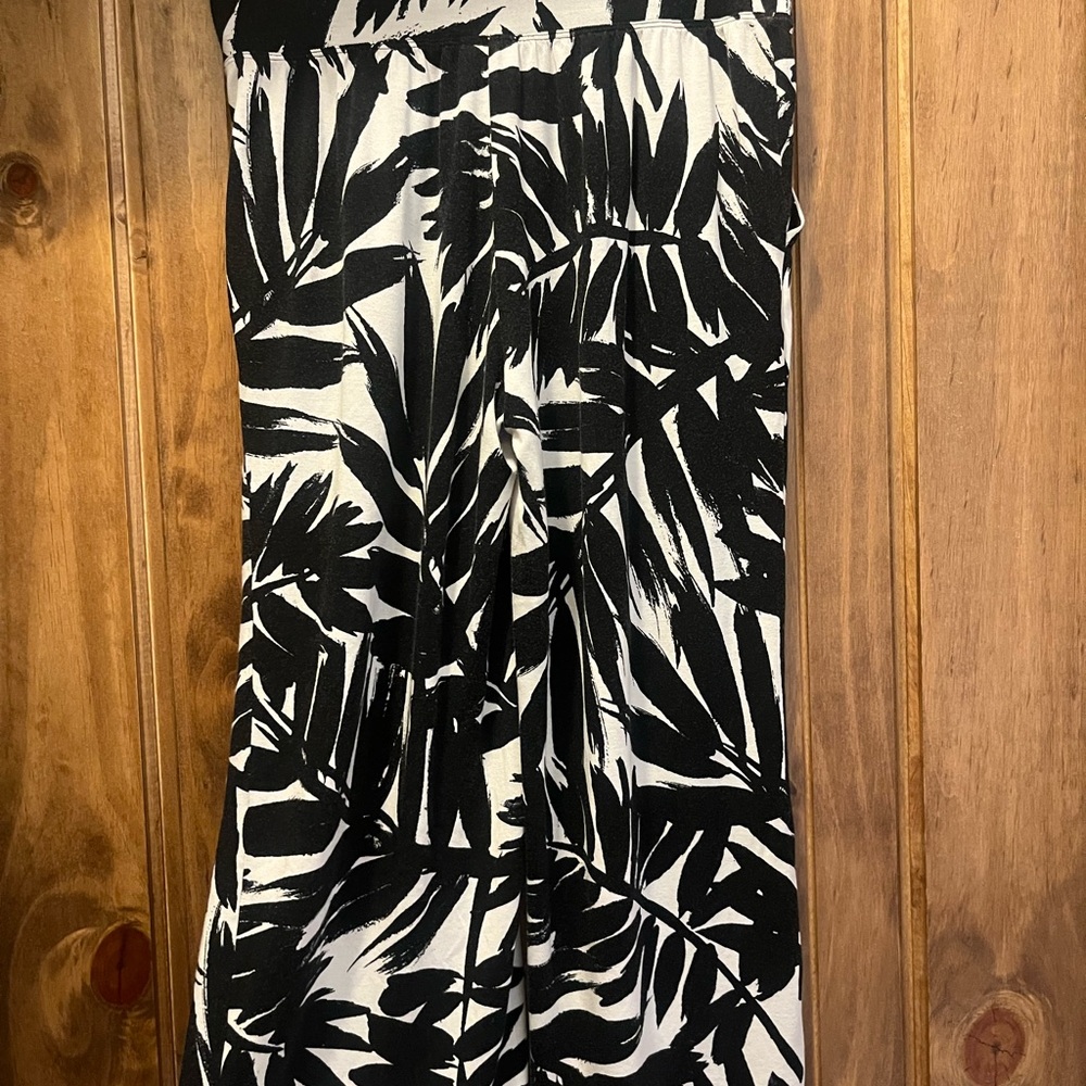 Soma Black and White Tropical Print Wide Leg Lounge Pants - Picture 3 of 4